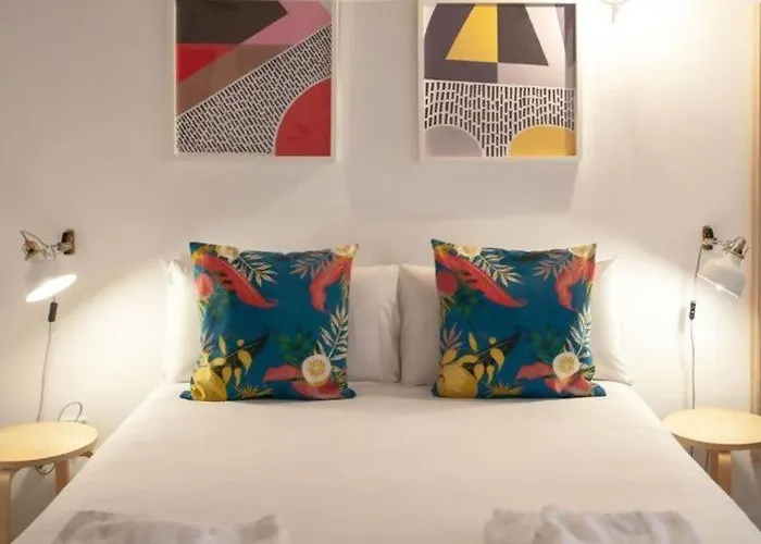 Primavera Heated Swimming Pool Playa de las Americas (Tenerife)